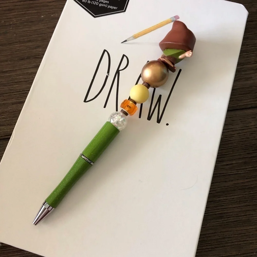 Disney Doorables: The Emperor's New Groove: Pacha handmade beaded pen